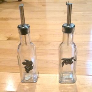 Glass oil containers